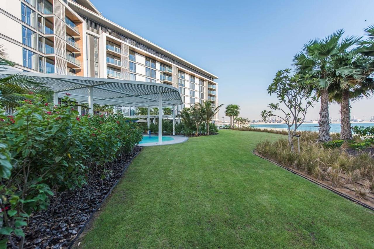 Luxe 3 Bedroom Oceanfront Apartment In The Heart Of Bluewaters Island Dubai Buitenkant foto