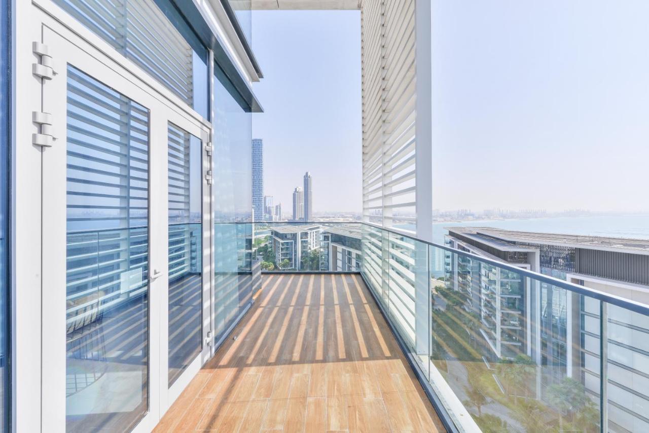 Luxe 3 Bedroom Oceanfront Apartment In The Heart Of Bluewaters Island Dubai Buitenkant foto