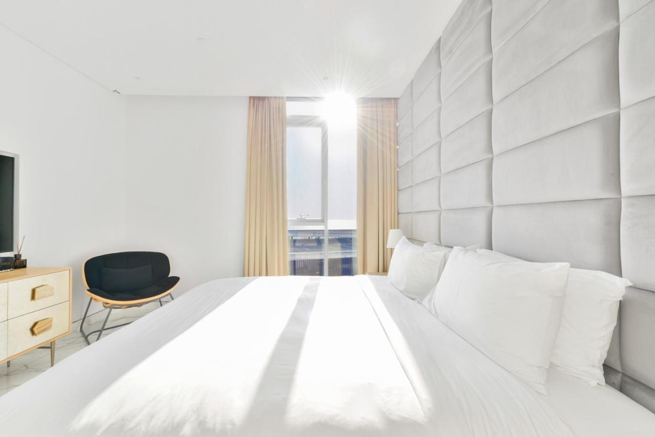 Luxe 3 Bedroom Oceanfront Apartment In The Heart Of Bluewaters Island Dubai Buitenkant foto